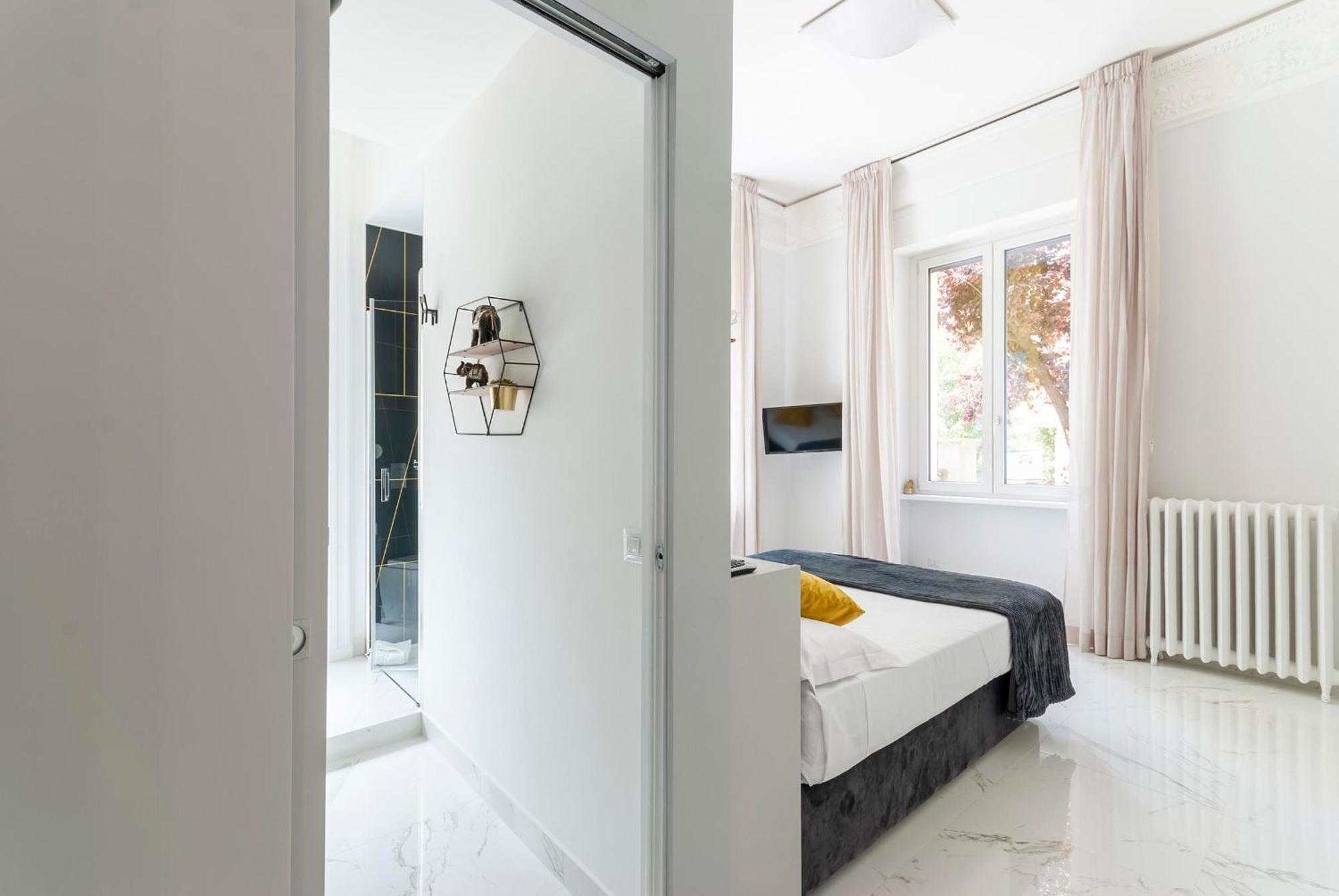 Bea Suites Luxury Rooms Рим Екстериор снимка